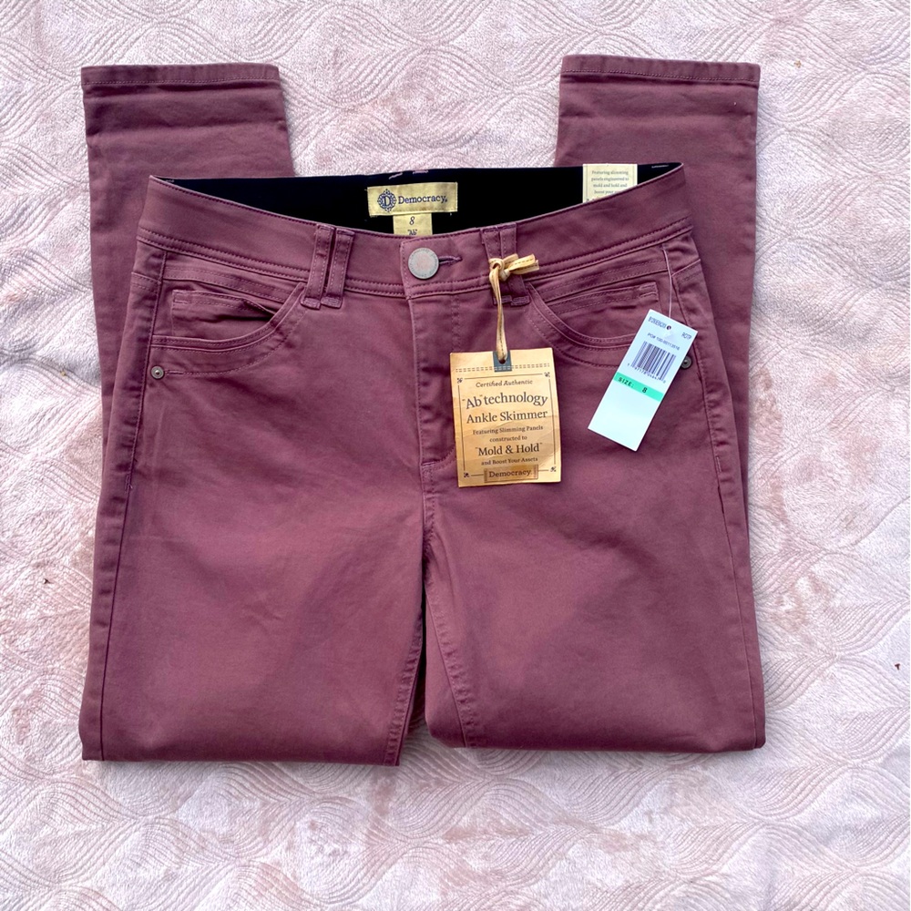 *NWT* Democracy “AB Technology “ Booty Lift Ankle Dark Rose Jeans Women’s Size 8